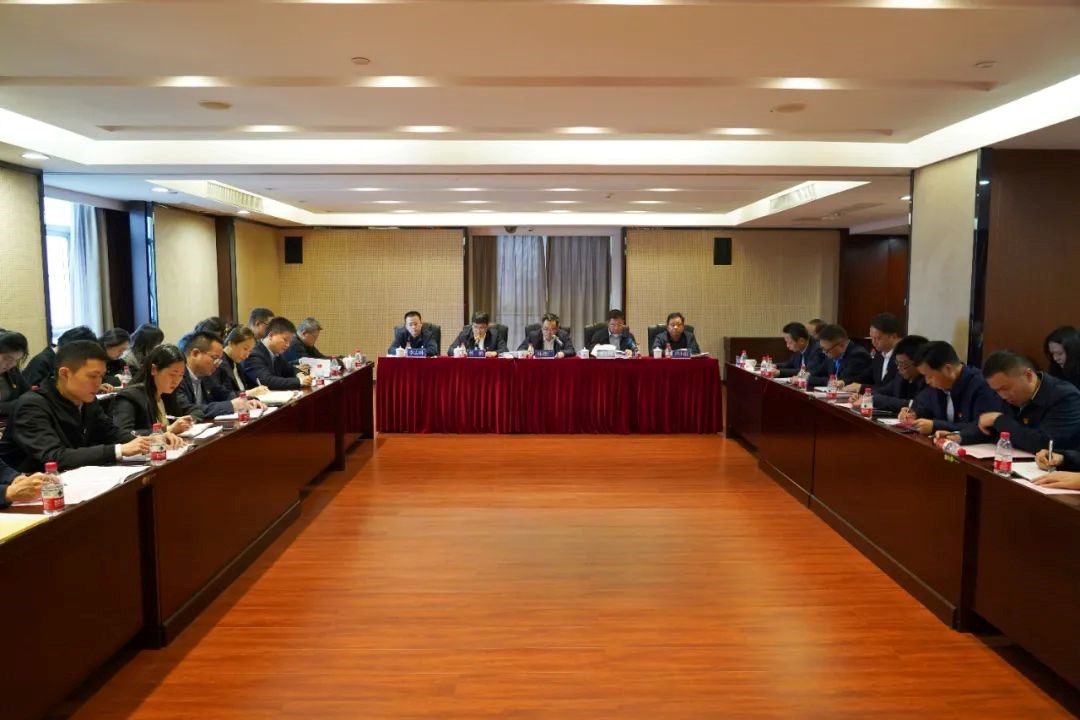 mk（中国）召开2022年度中层管理人员述职考核暨党支部书记抓党建工作述职评议会