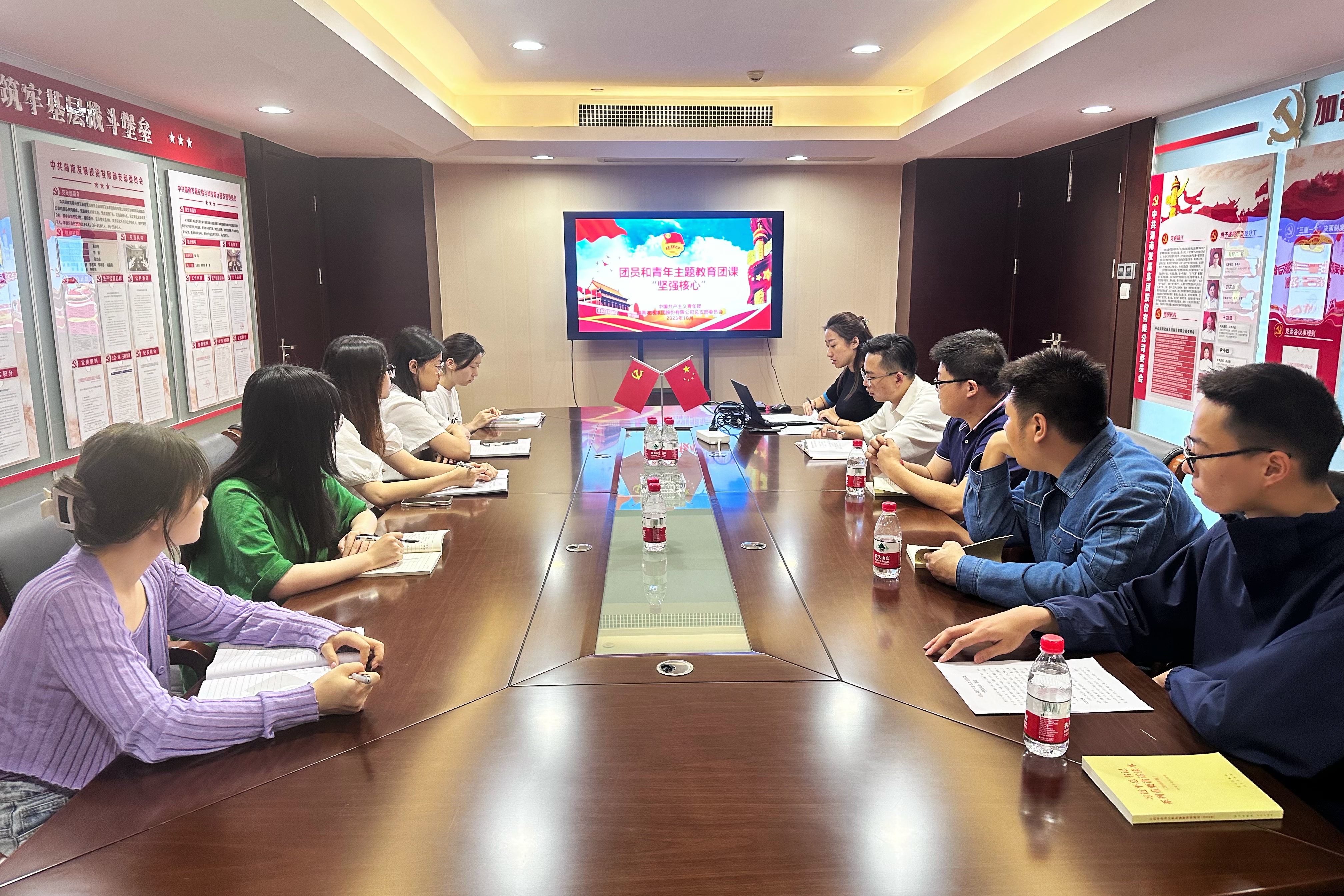 “恰同学少年，风华正茂” ——mk（中国）开展主题团日活动
