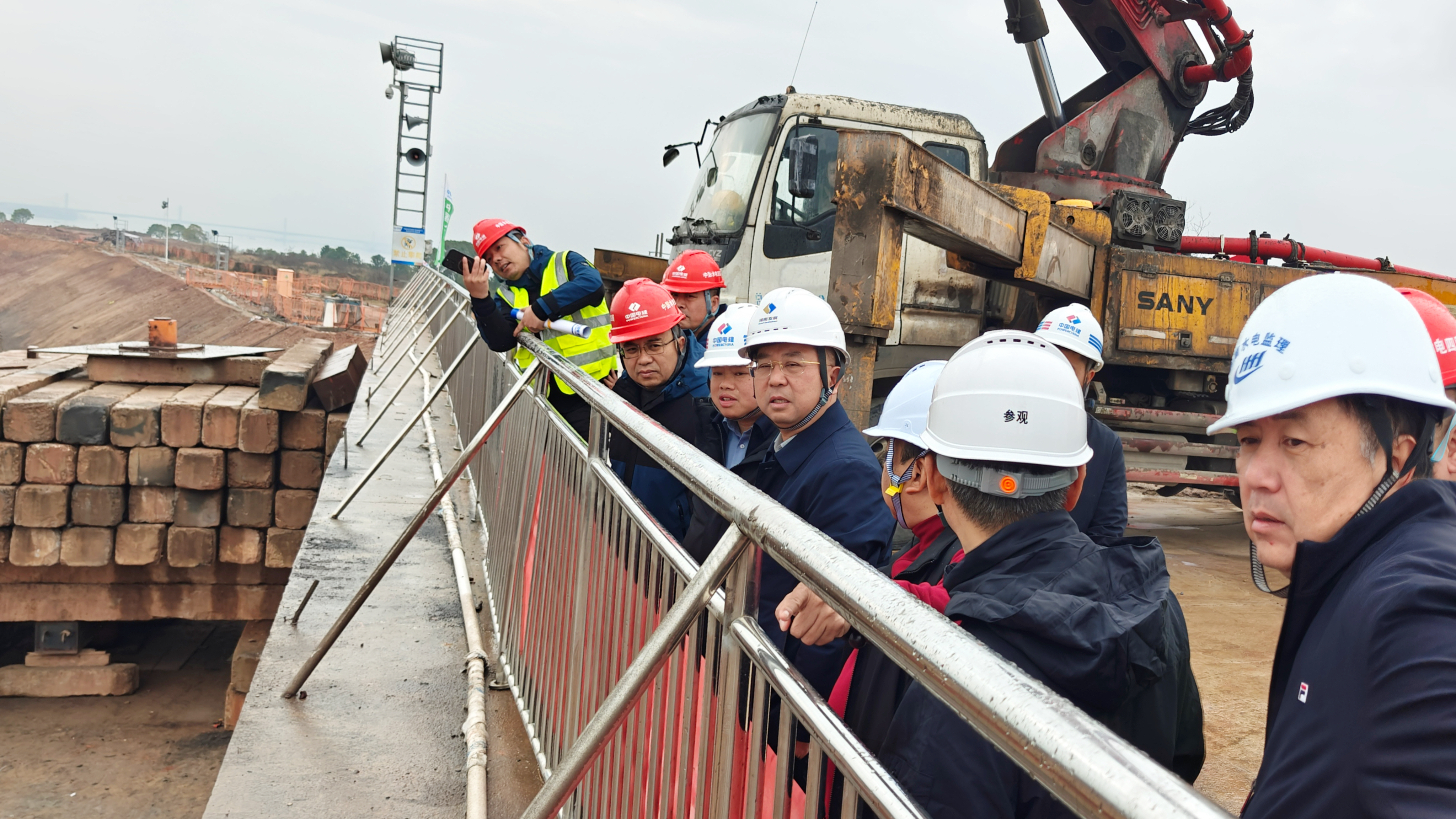 刘志刚一行调研株洲航电扩机项目建设及株洲航电分mk安全生产工作